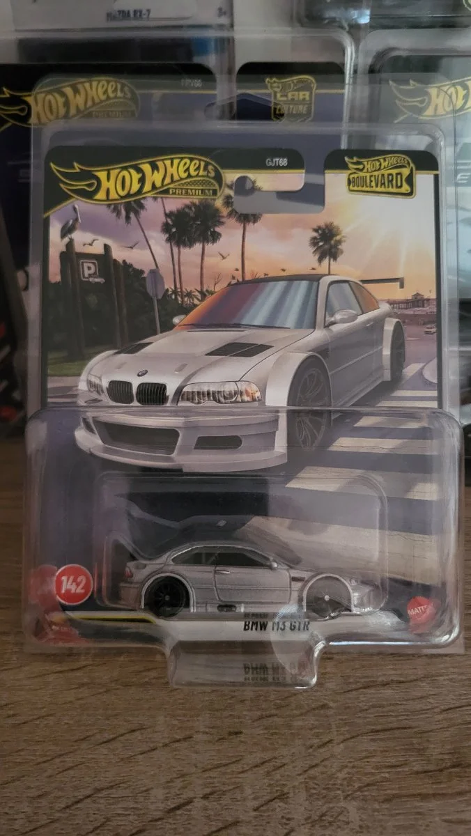 AutoArt Bmw m3 gtr 1:64