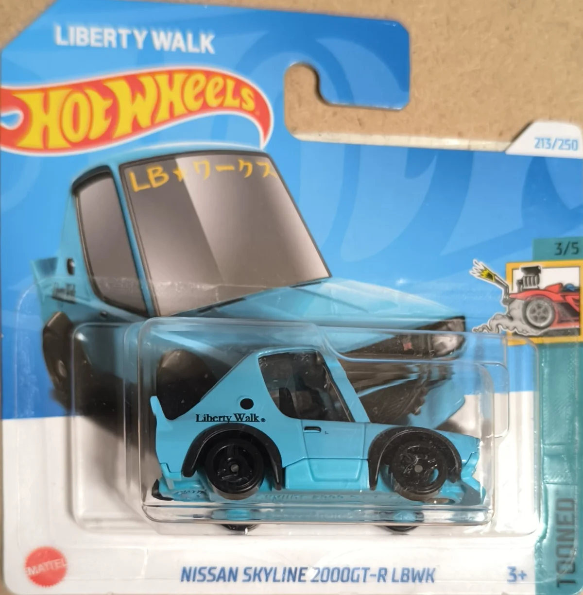 Hot Wheels Nissan Skyline 2000GT-R LBWK 1:64