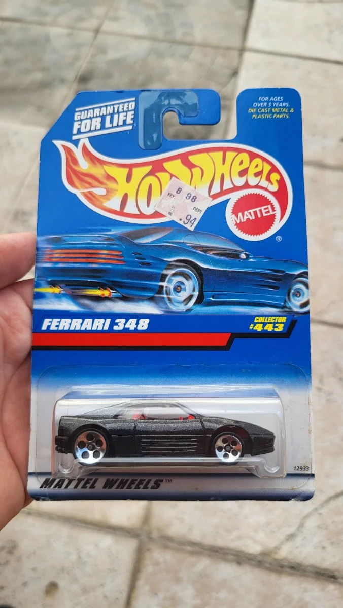 AutoArt Ferrari 348 1:64
