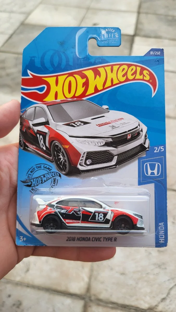 Hot Wheels 2018 honda civic type r 1:64