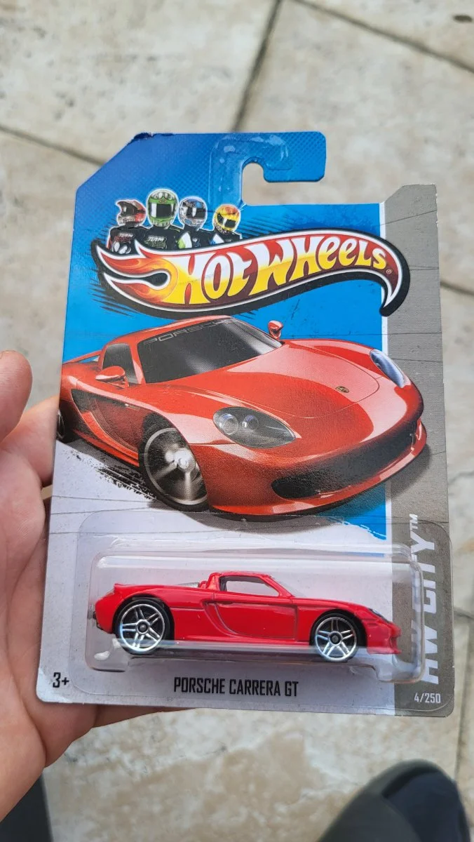 Hot Wheels Porsche carrera gt 1:64