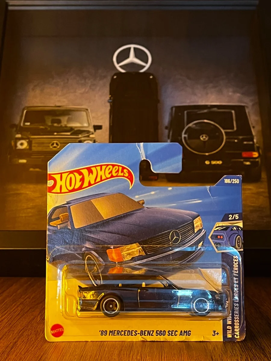 Hot Wheels ‘89 Mercedes-Benz 560 SEC AMG  1:64