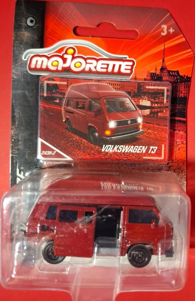 AutoArt VW T3 1:64