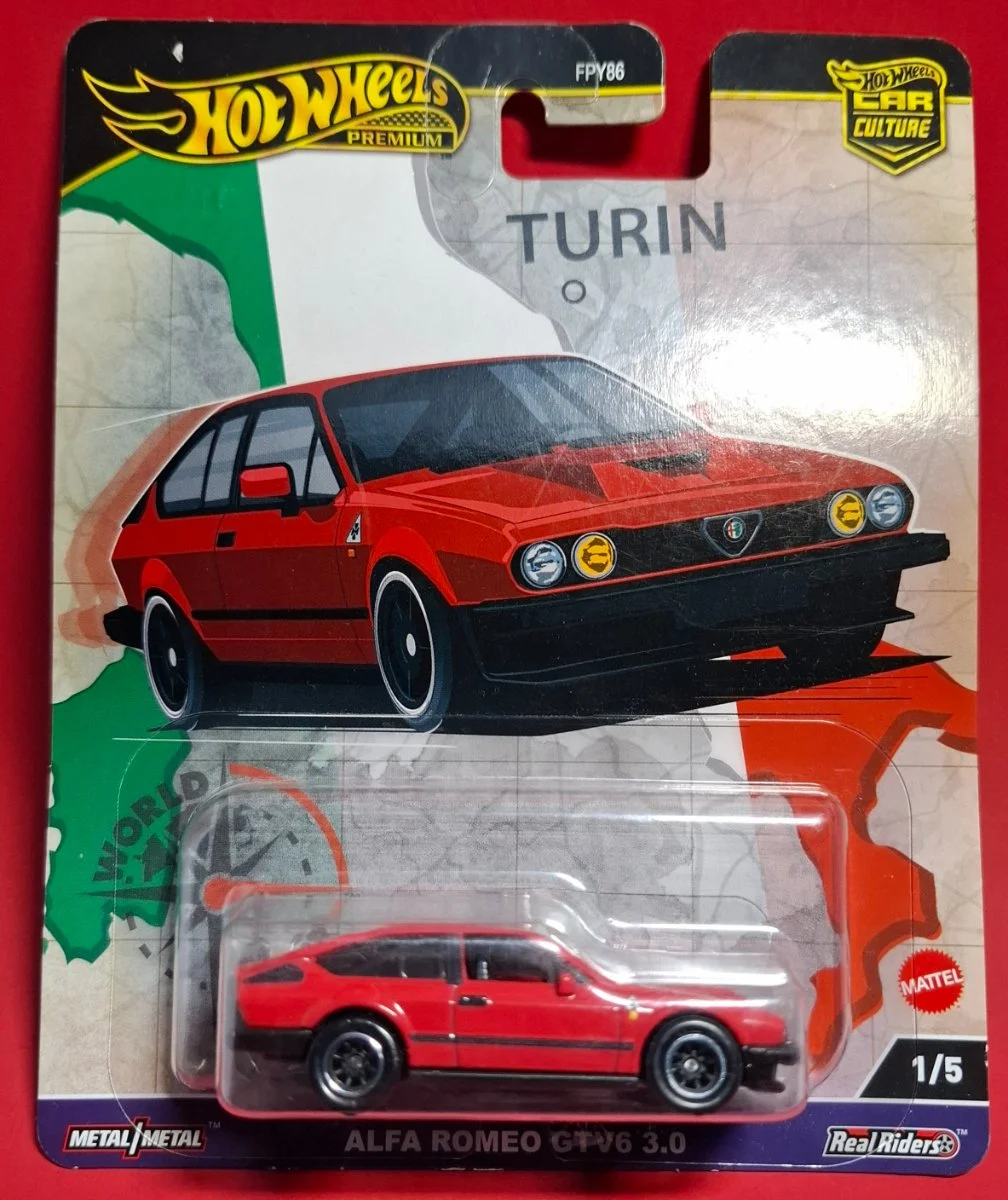 Hot Wheels ALFA ROMEO GTV6 3.0 1:64