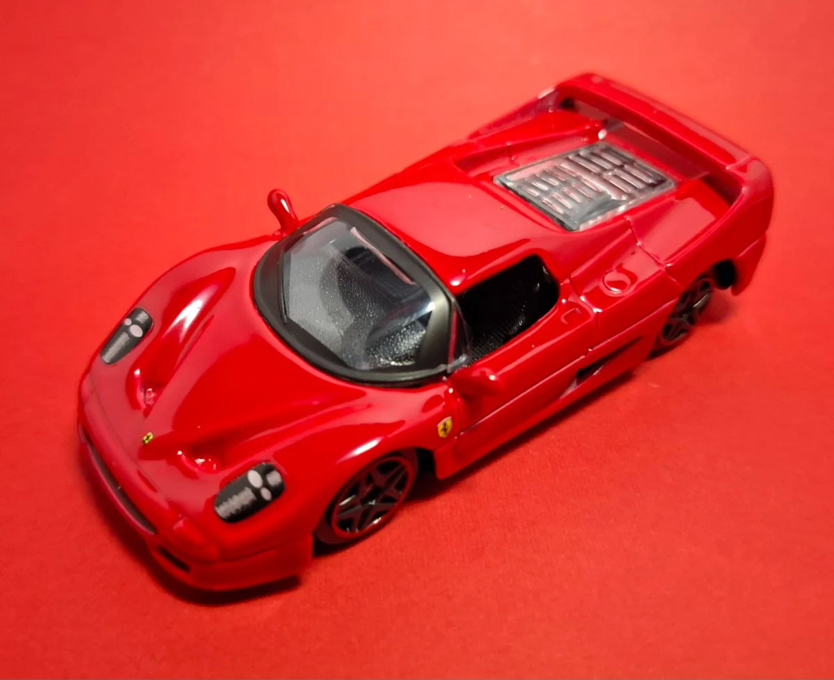 Bburago FERRARI F50 1:64