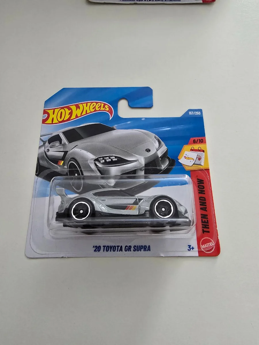 Hot Wheels 20 TOYOTA GR SUPRA 1:64