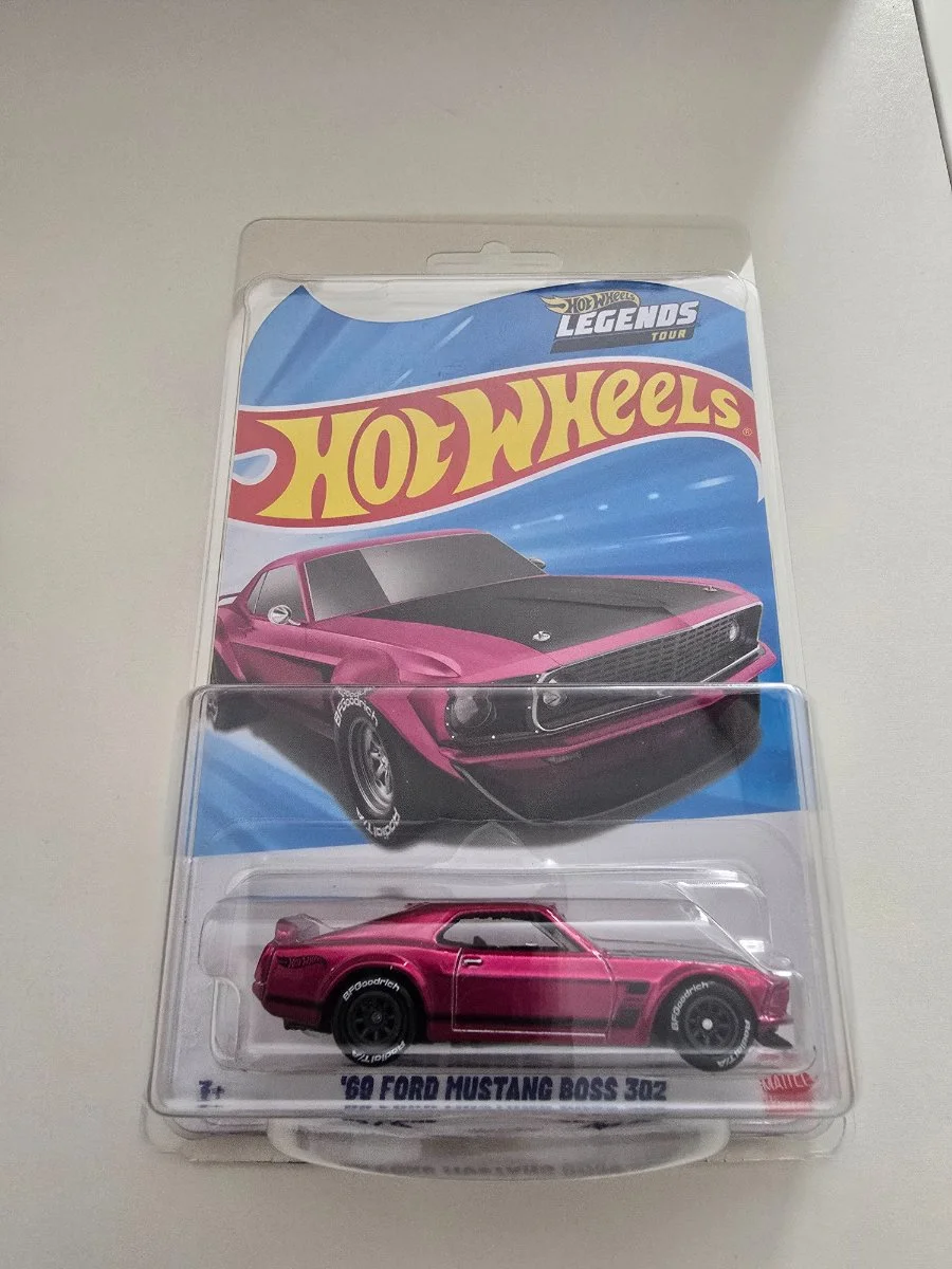Hot Wheels 69 FORD MUSTANG BOSS 302  1:64