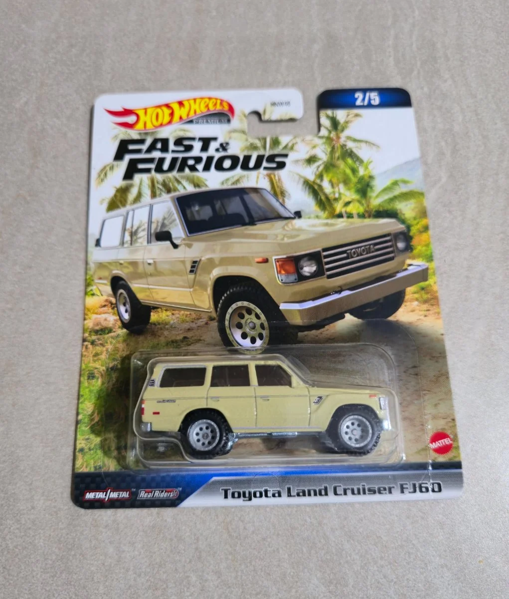 Hot Wheels Toyota Land Cruiser FJ60 1:64