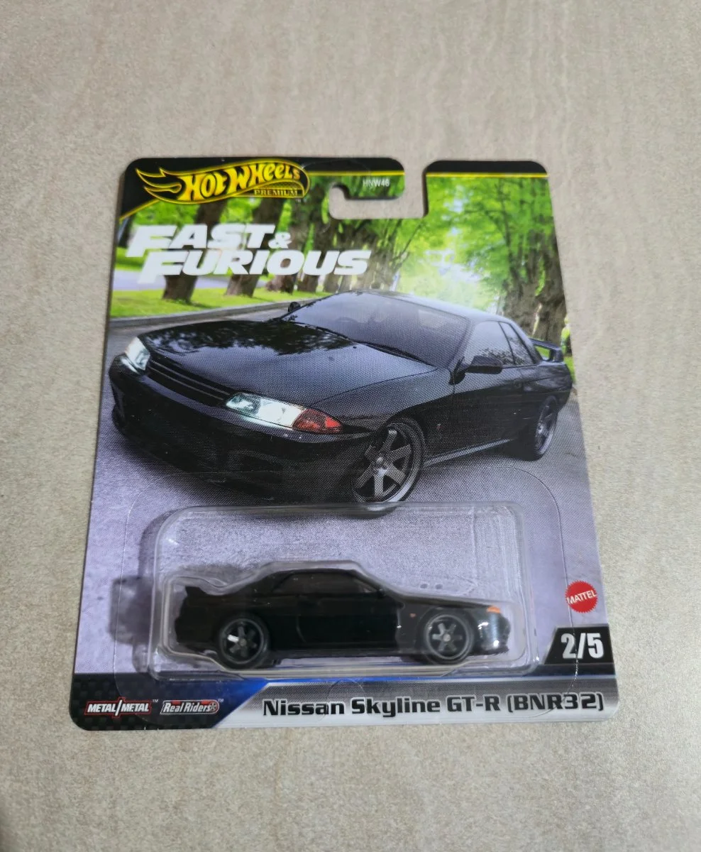 Hot Wheels Nissan Skyline GT-R (BNR32) 1:64