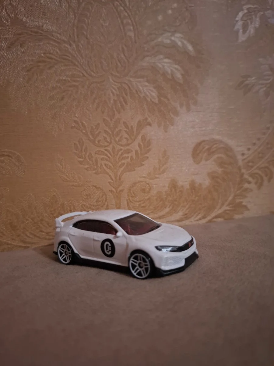 Hot Wheels Honda Civic Type R 1:64