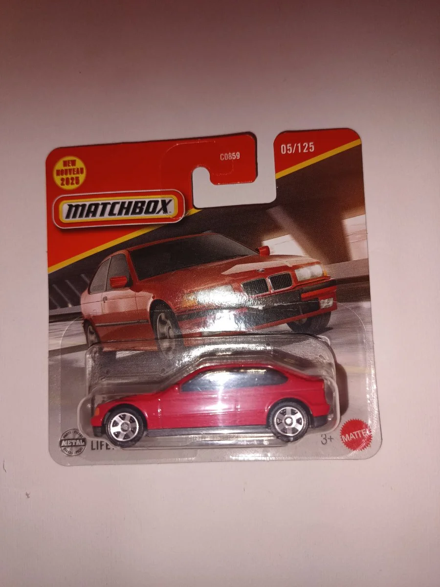 Matchbox 1995 BMW 318ti 1:64