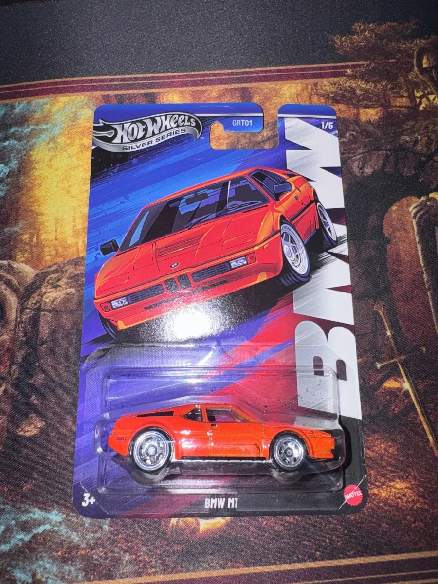 Hot Wheels BMW M1 1:64