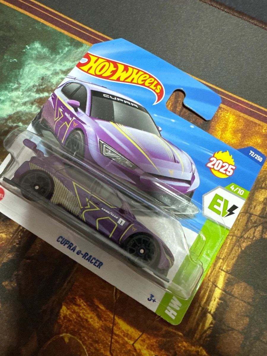 Hot Wheels cupra e racer 1:64