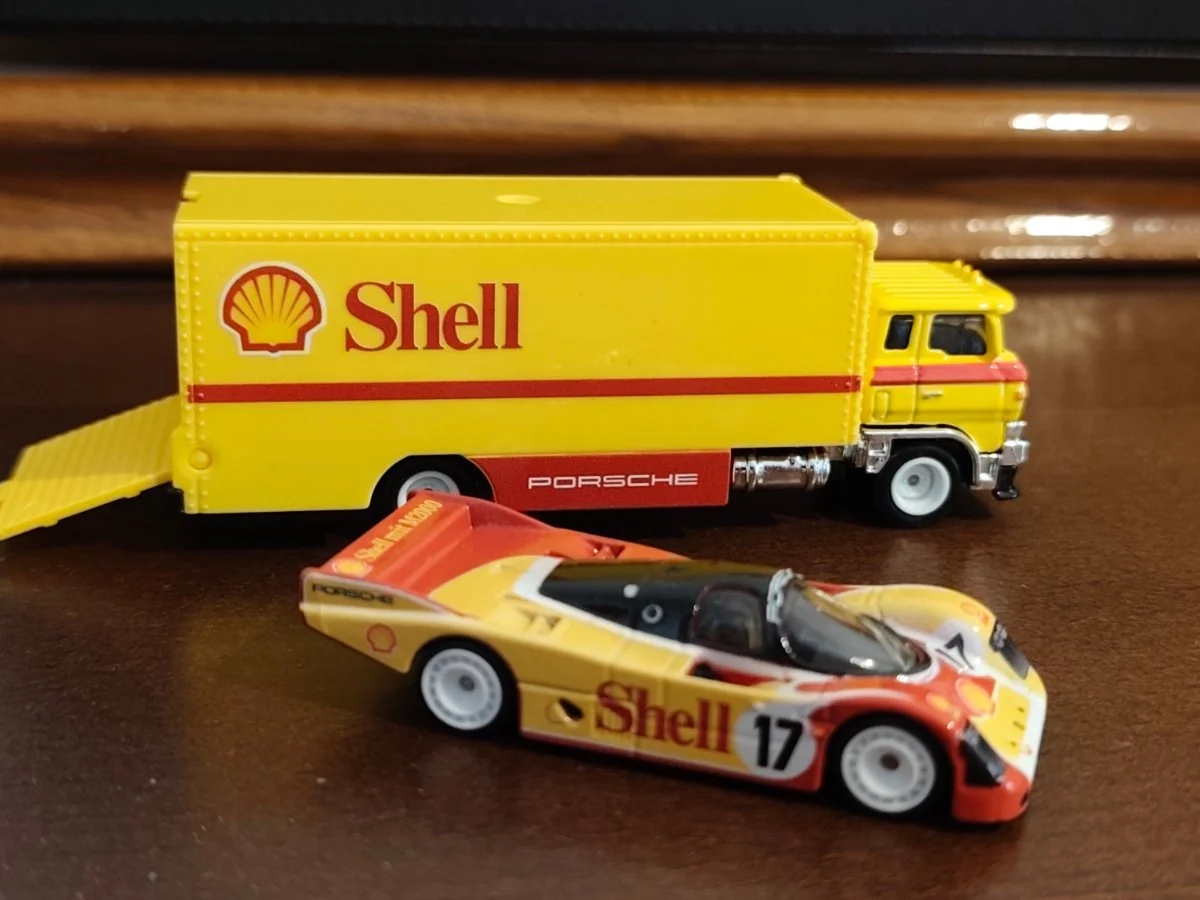 Hot Wheels Porsche shell 1:64