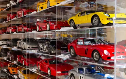 Gde prodati makete automobila? Kompletan vodič za brzu i sigurnu prodaju u Srbiji