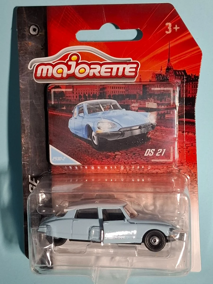 Majorette CITROEN DS 21 1:64