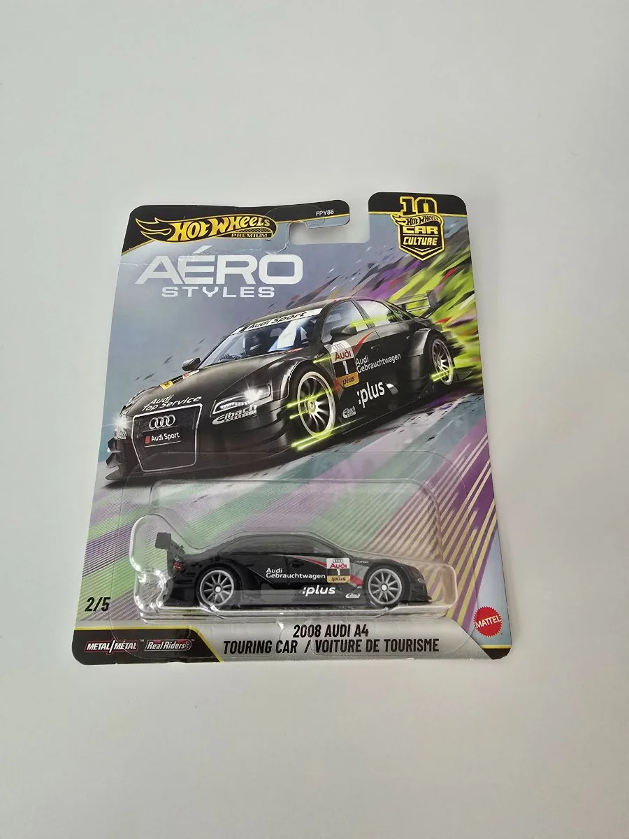 Hot Wheels 2008 AUDI A4 TOURING CAR /VOITURE DE TOURISME 1:64