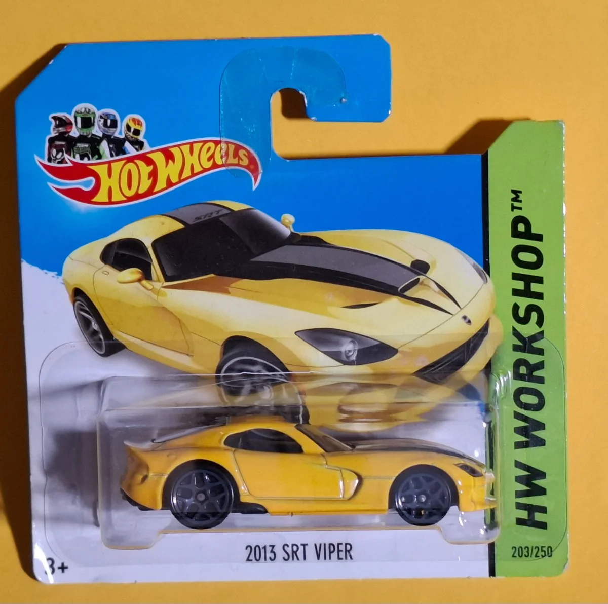 Hot Wheels 2013 SRT VIPER 1:64
