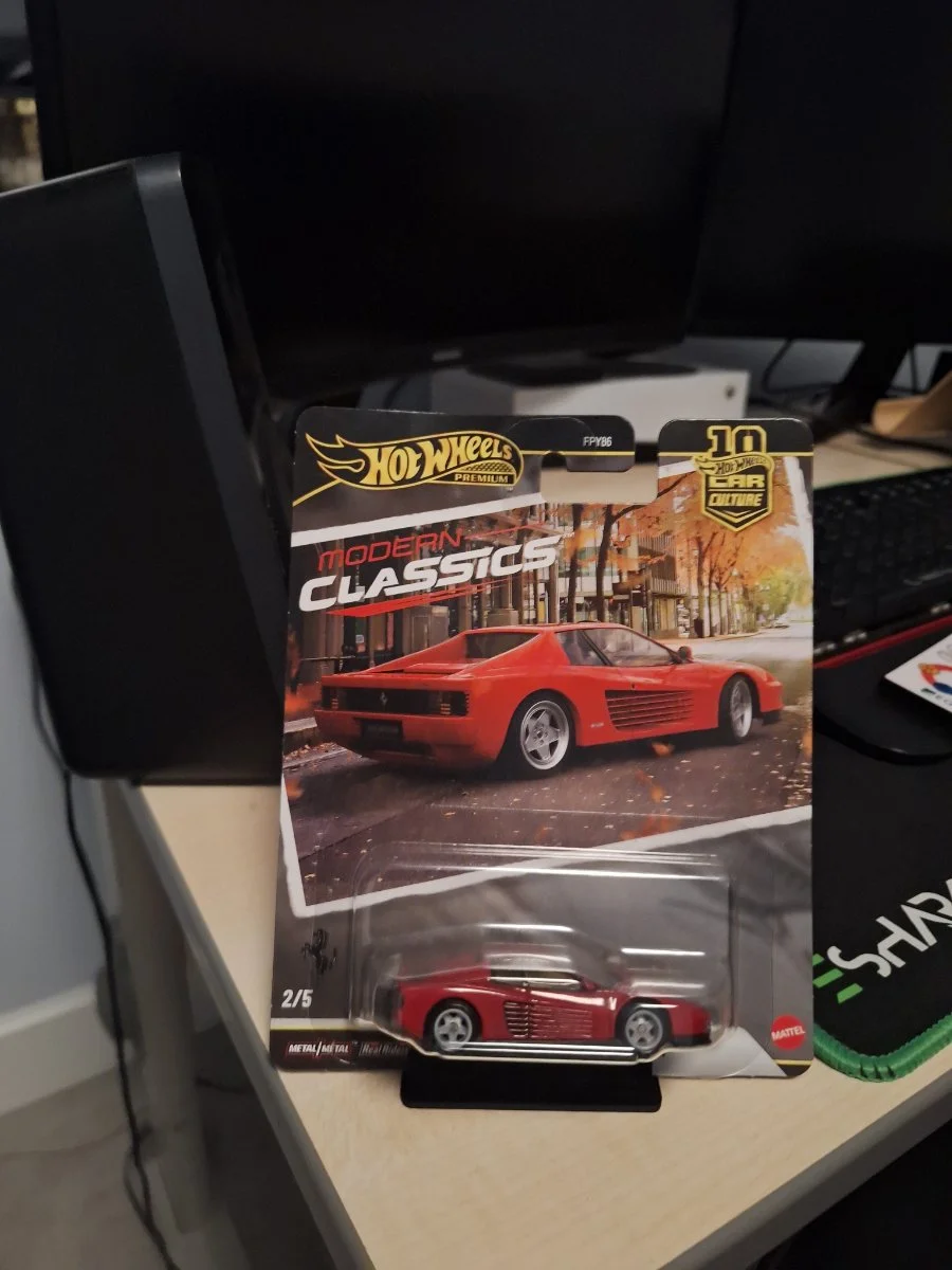 Hot Wheels Ferrari Testarosa 1:64