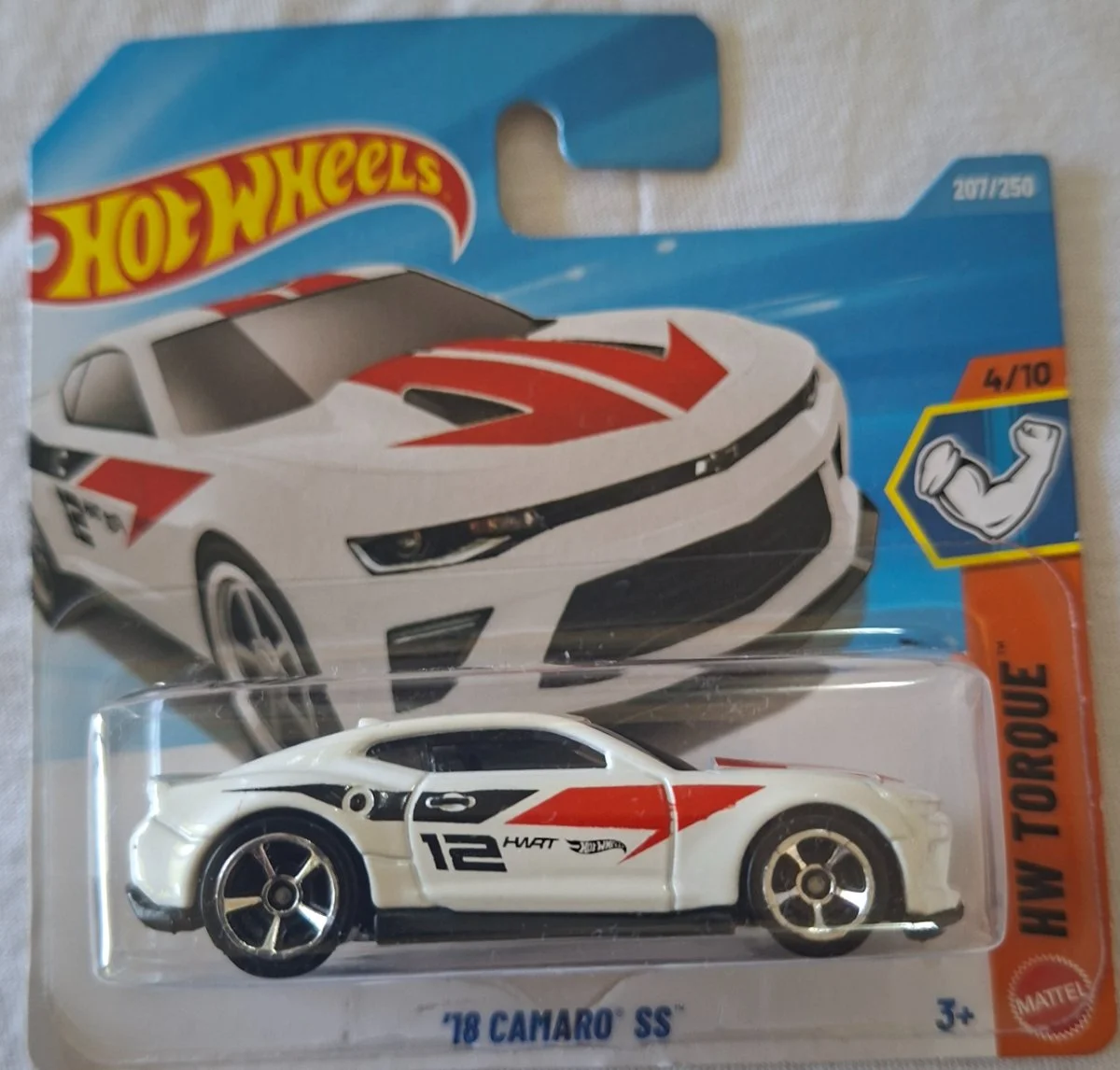 Hot Wheels '18 Camaro SS 1:64