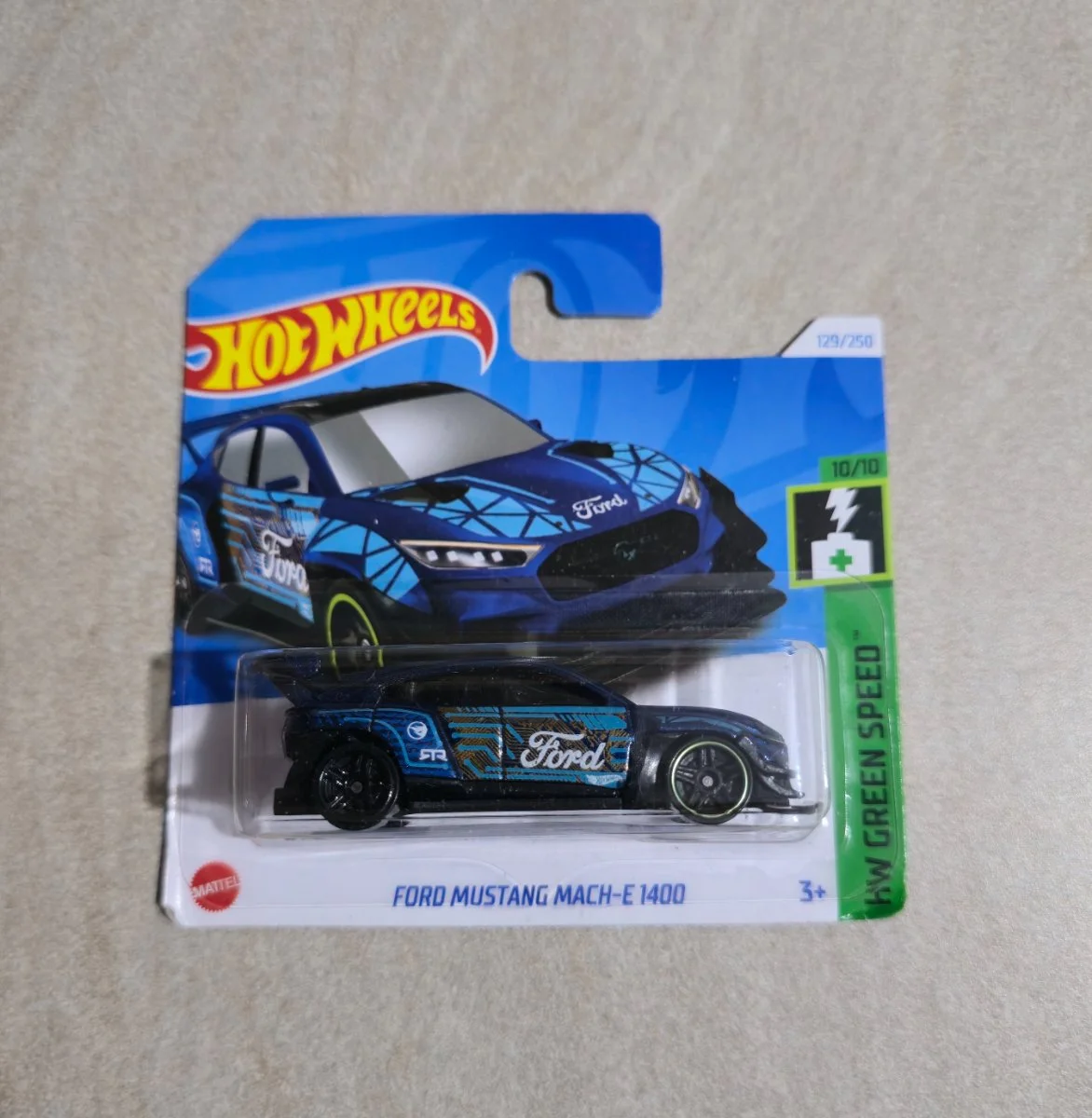 Hot Wheels Ford Mustang Mach-E 1400 1:64