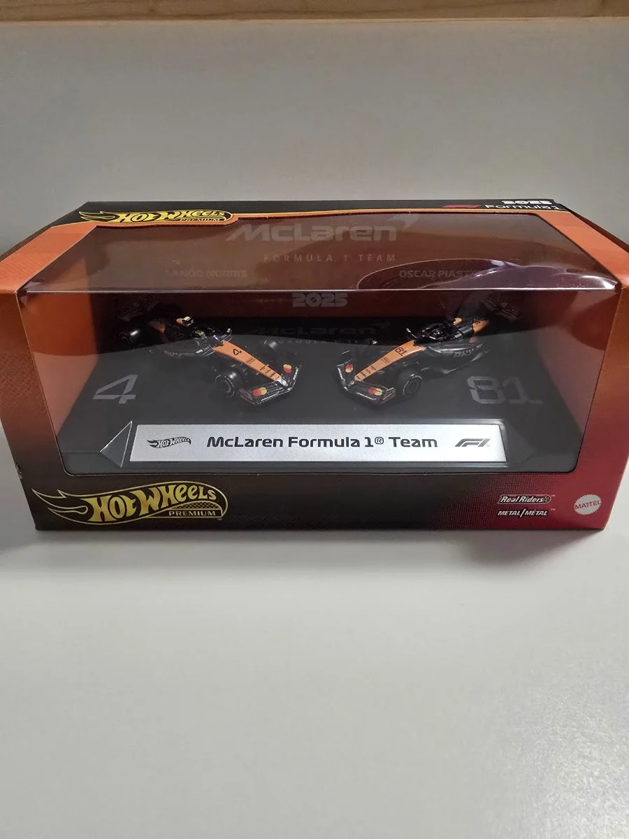 Hot Wheels McLaren Formula 1 Team 1:64