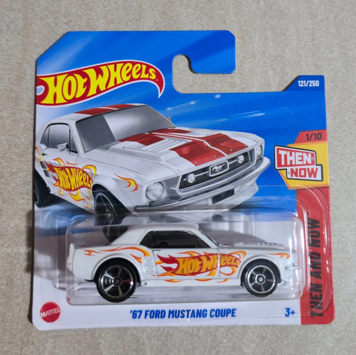 Hot Wheels '67 Ford Mustang Coupe 1:64