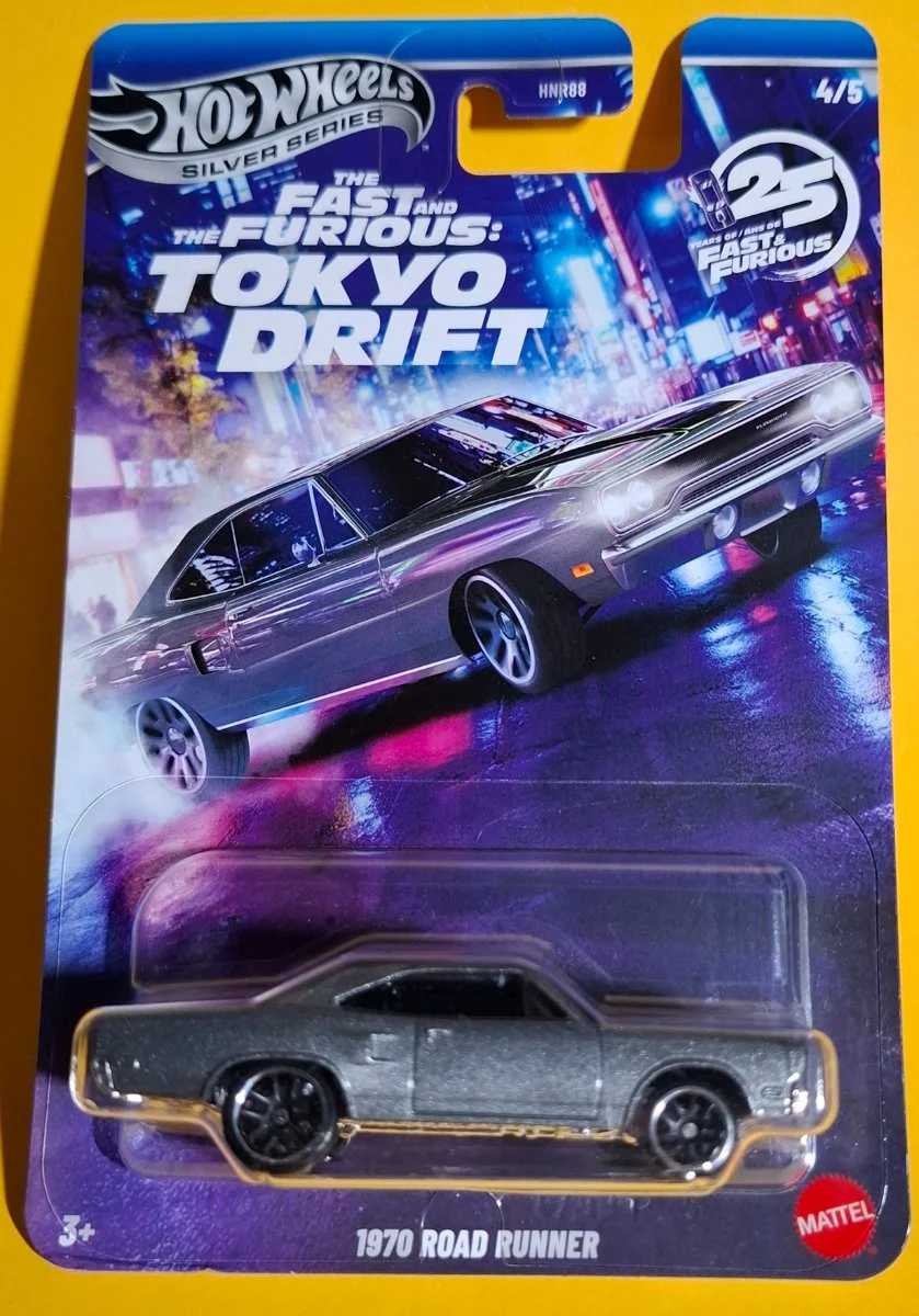 Hot Wheels 1970 ROAD RUNNER 1:64