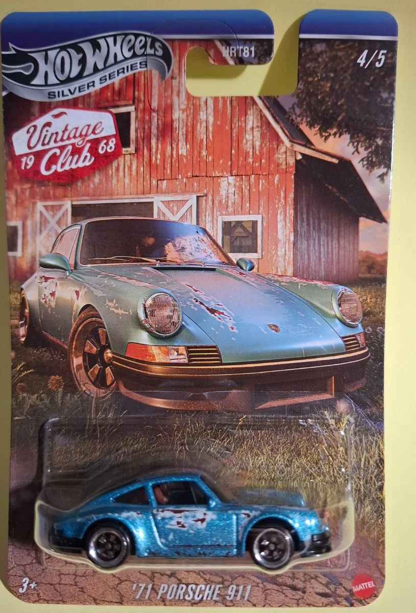 Hot Wheels '71 PORSCHE 911 1:64