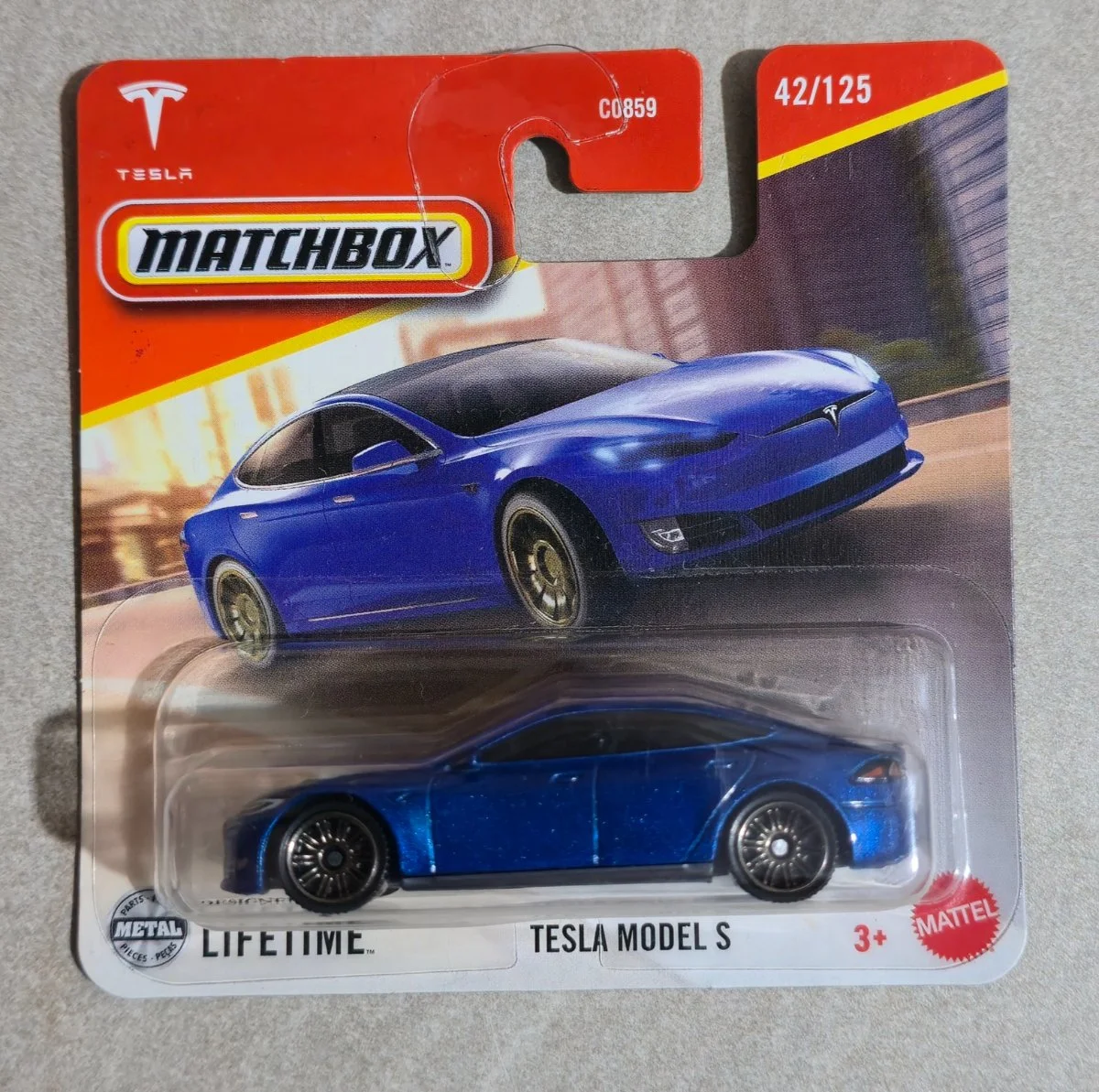 Matchbox Tesla Model S 1:64