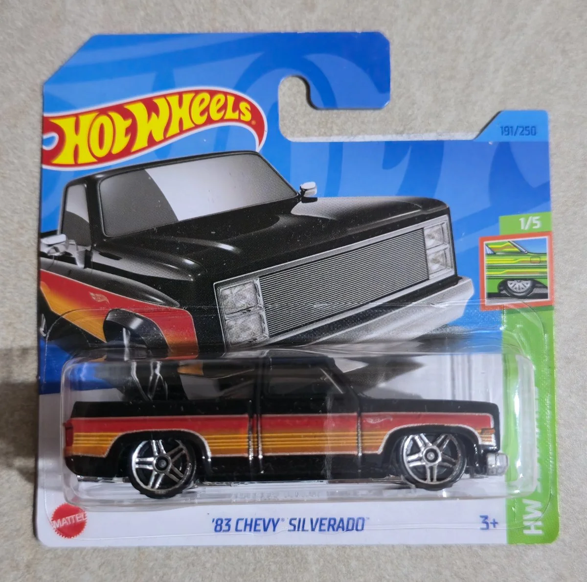 Hot Wheels '83 Chevy Silverado 1:64