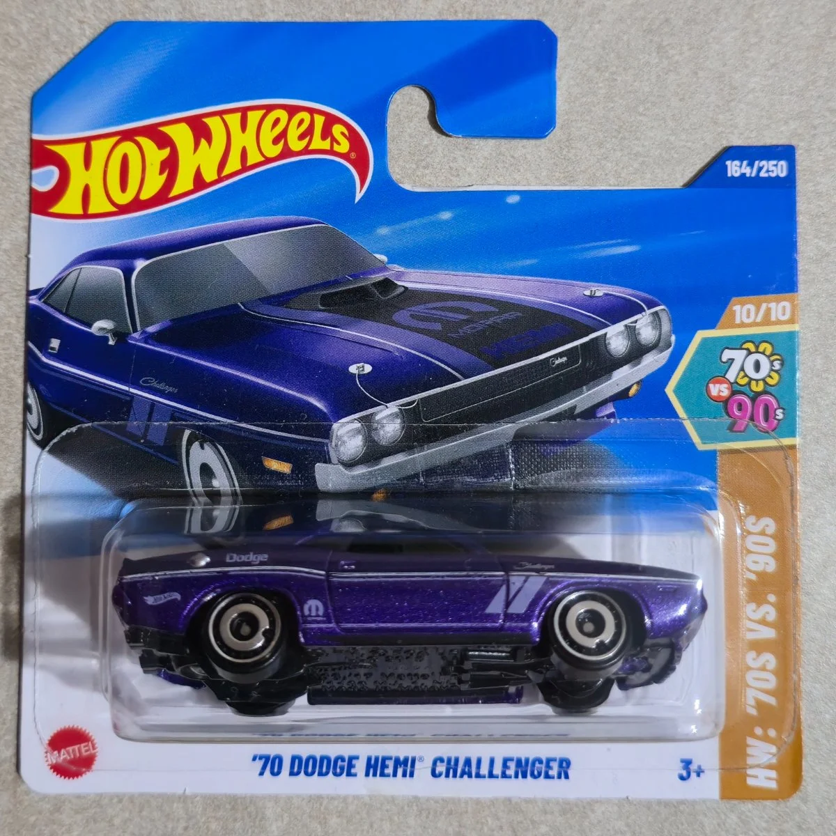 Hot Wheels '70 Dodge Hemi Challenger 1:64