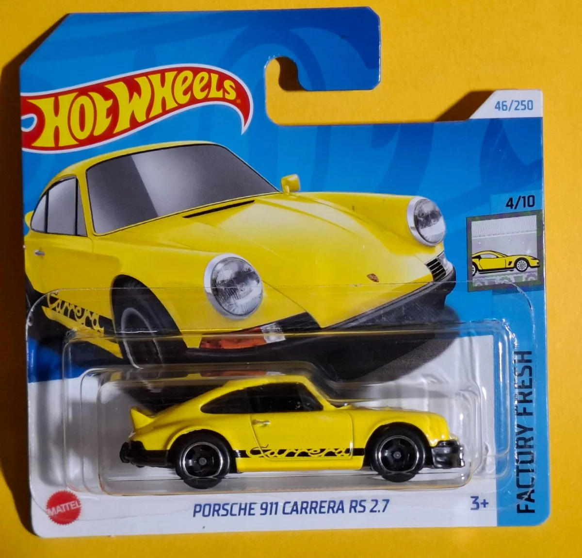 Hot Wheels PORSCHE 911 CARRERA RS 2.7 1:64