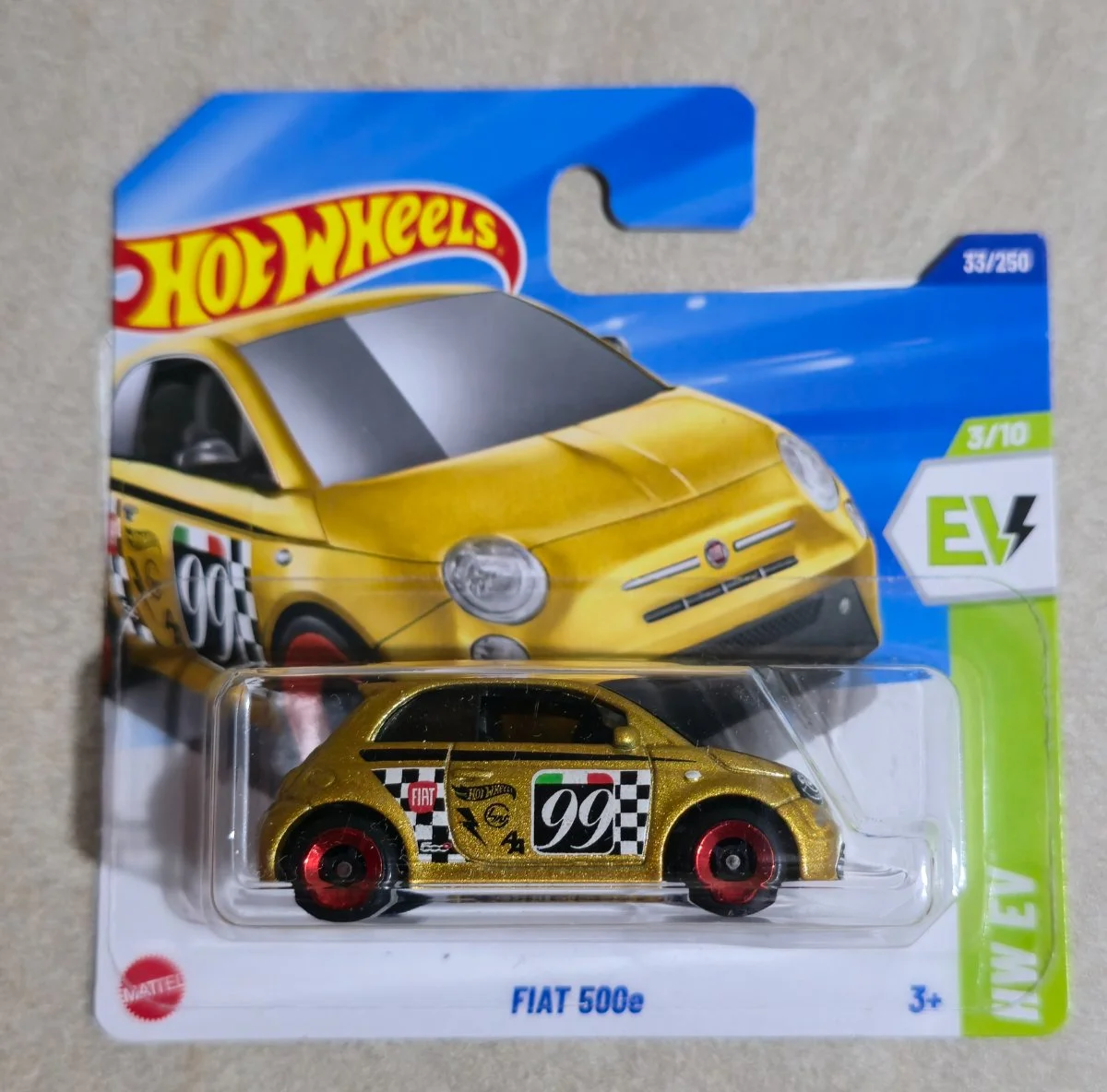 Hot Wheels Fiat 500e 1:64