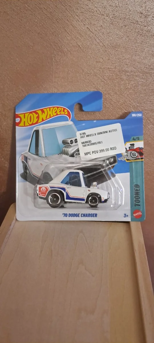 Hot Wheels Dodge charger 1:64