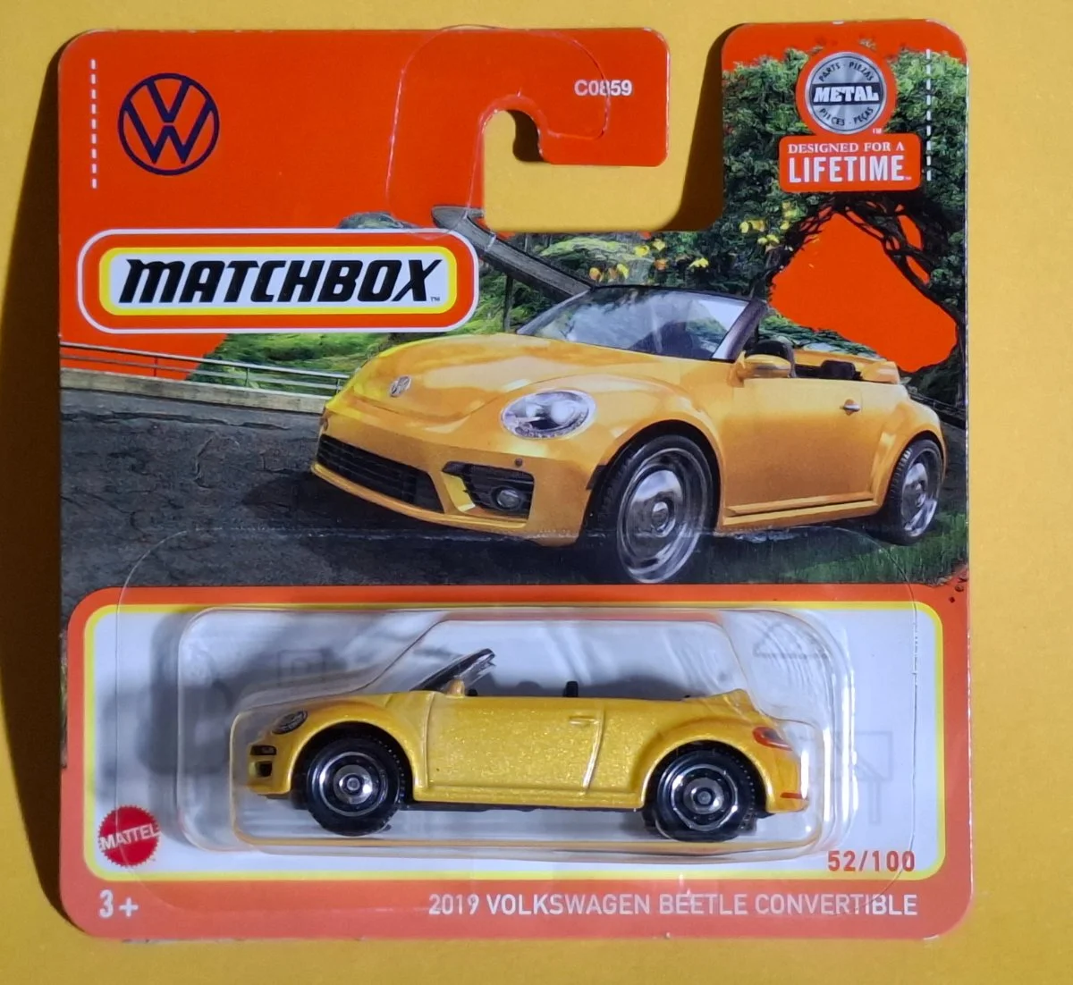 Matchbox 2019 VOLKSWAGEN BEETLE  CONVERTIBLE 1:64