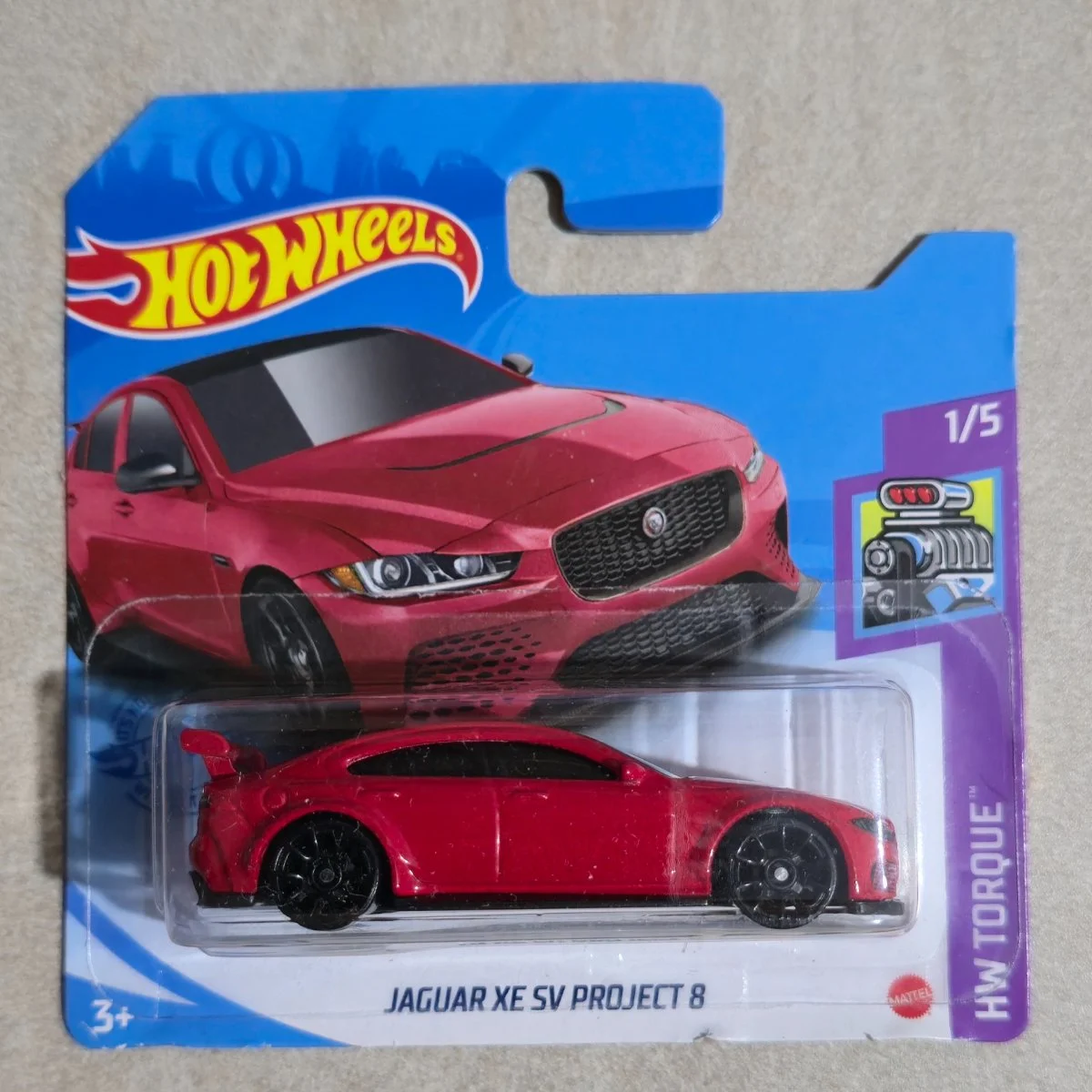 Hot Wheels Jaguar XE SV Project 8 1:64