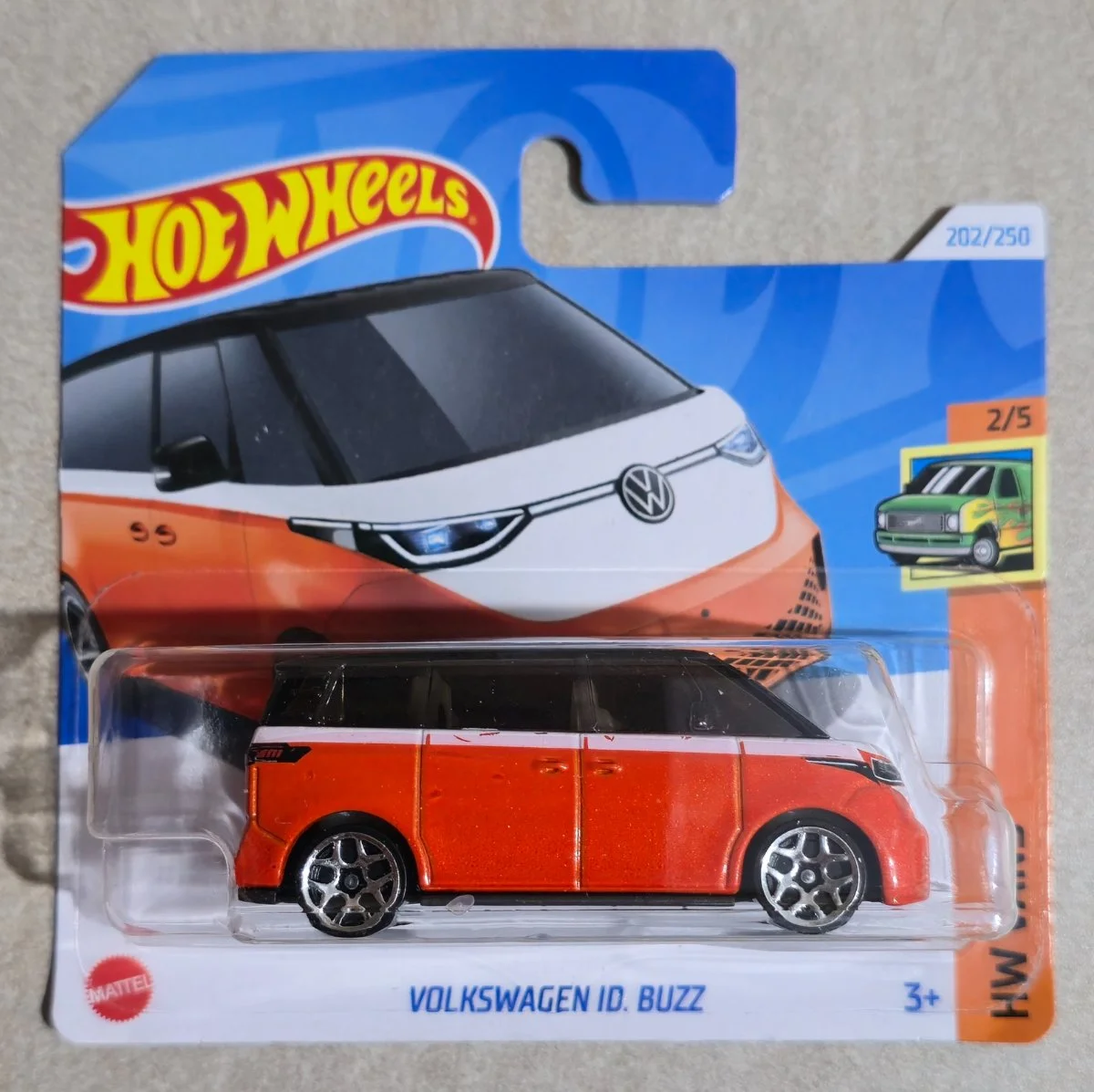 Hot Wheels Volkswagen ID. Buzz 1:64
