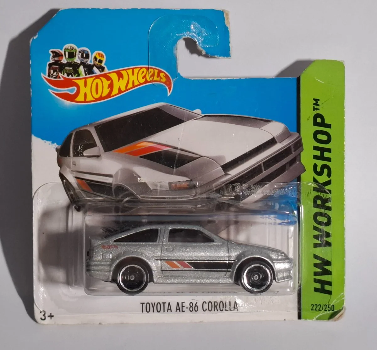Hot Wheels TOYOTA AE-86 COROLLA 1:64