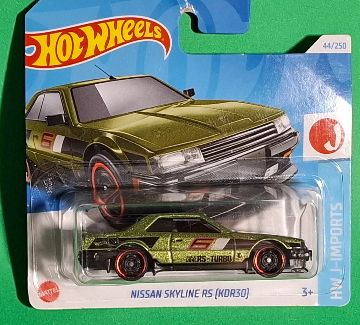 Hot Wheels NISSAN SKYLINE RS (KDR30) 1:64