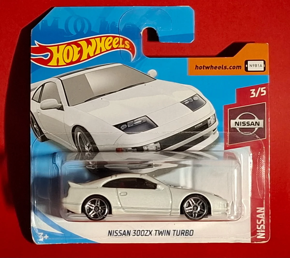 Hot Wheels NISSAN 300ZX TWIN TURBO 1:64