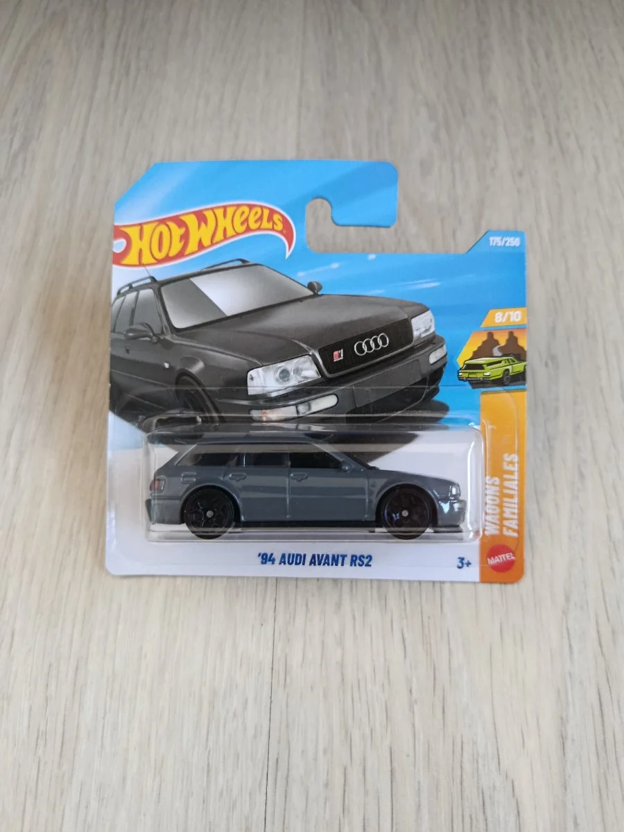 Hot Wheels Audi Avant RS2 1:64