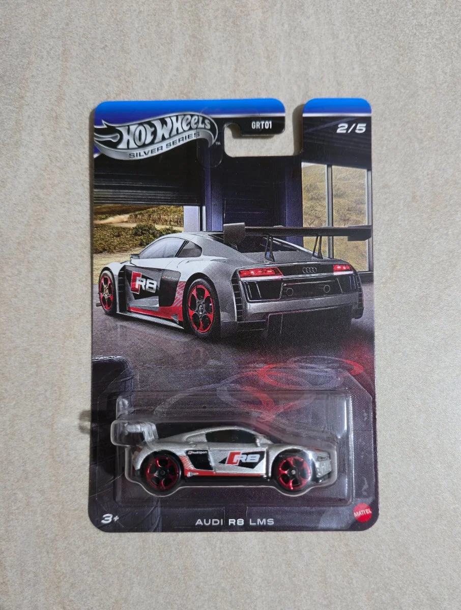 Hot Wheels Audi R8 LMS 1:64