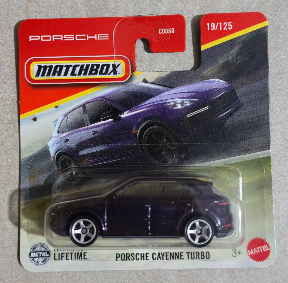 Matchbox Porsche Cayenne Turbo 1:64