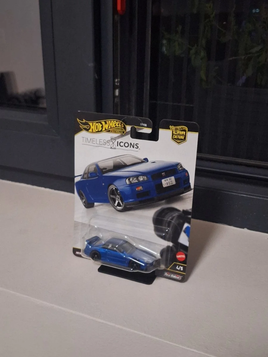 Hot Wheels Nissan Skyline R34 GTR 1:64