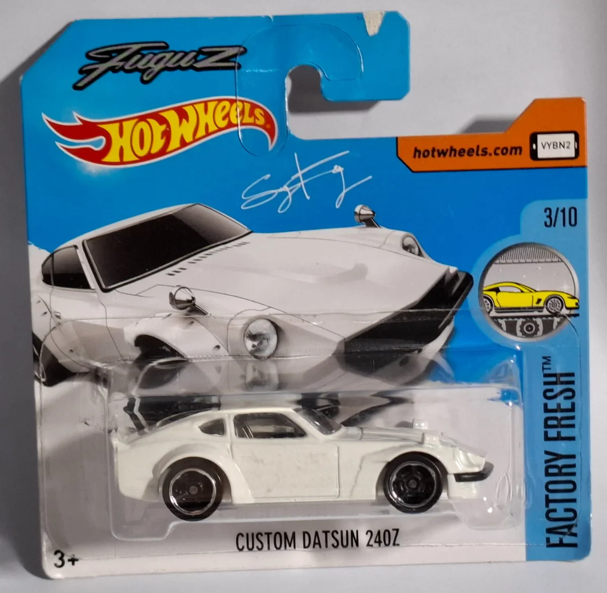 Hot Wheels CUSTOM DATSUN 240Z 1:64