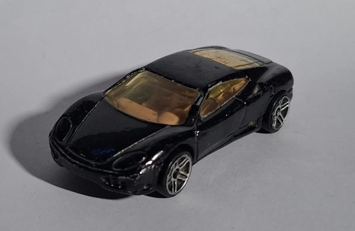 Hot Wheels FERRARI 360 MODENA 1:64
