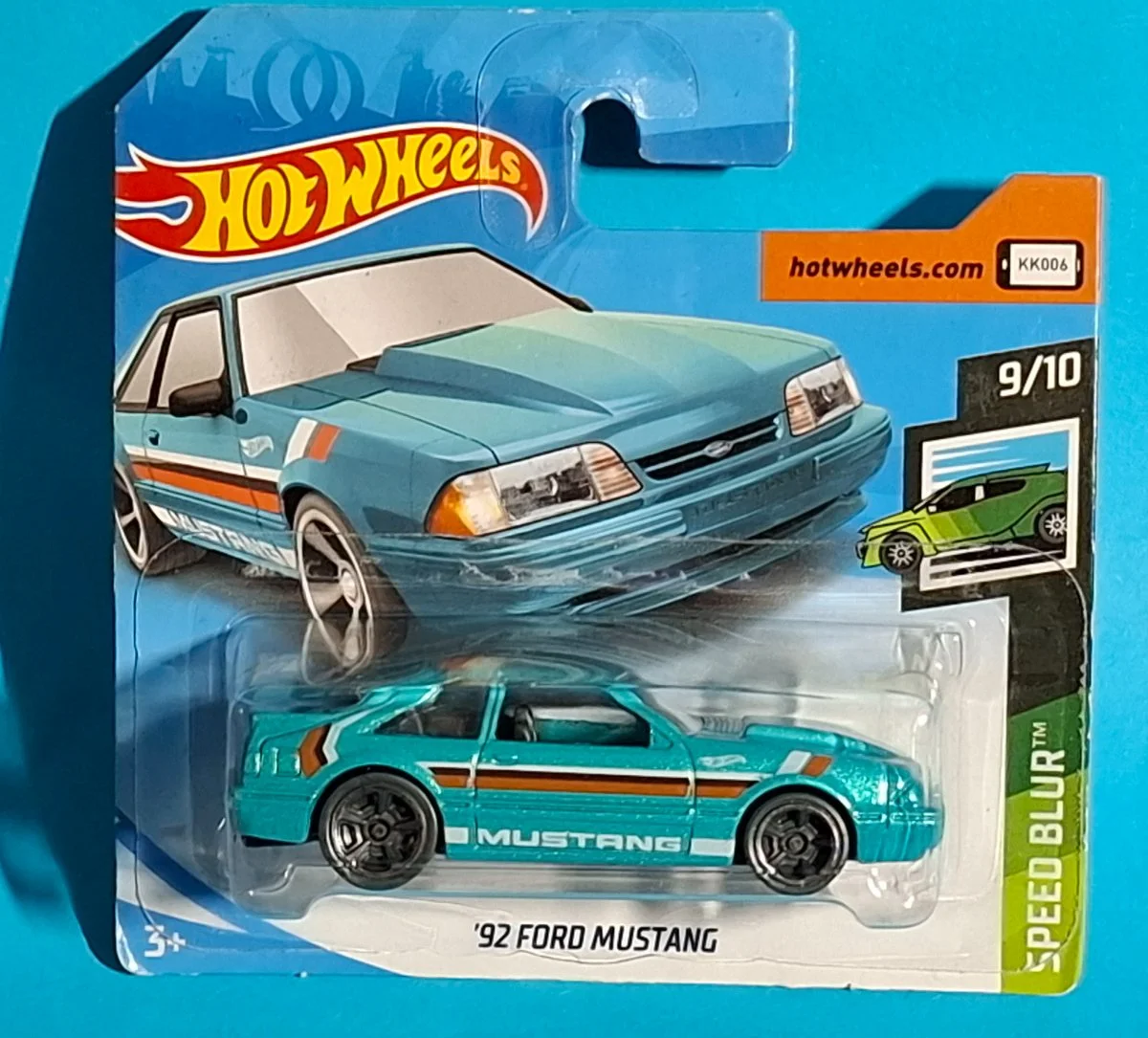 Hot Wheels '92 FORD MUSTANG  1:64