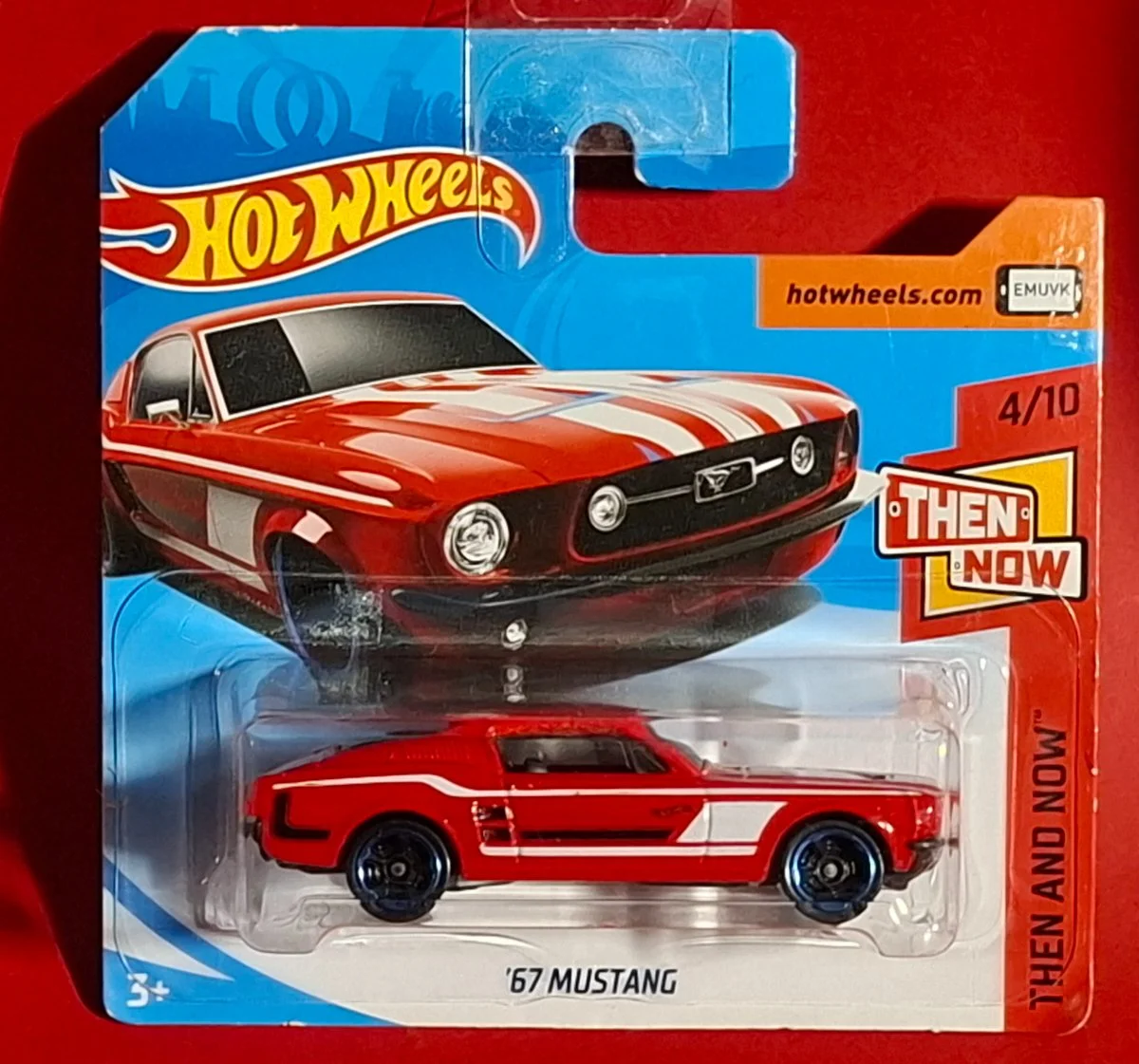 Hot Wheels '67 MUSTANG  1:64