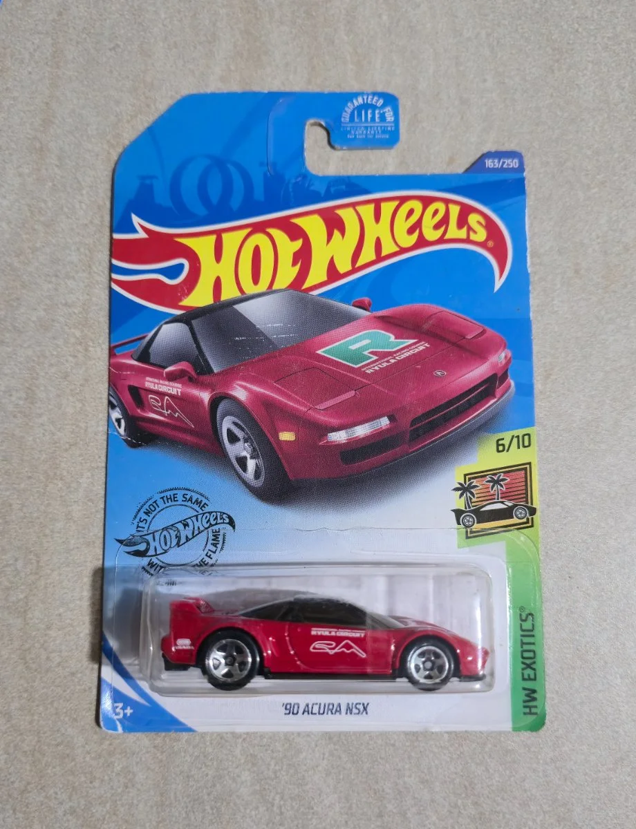 Hot Wheels '90 Acura NSX 1:64